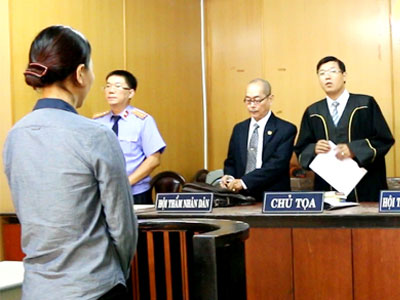 Nữ tiếp viên hàng không nộp phạt 1,2 tỷ đồng để khỏi ngồi tù