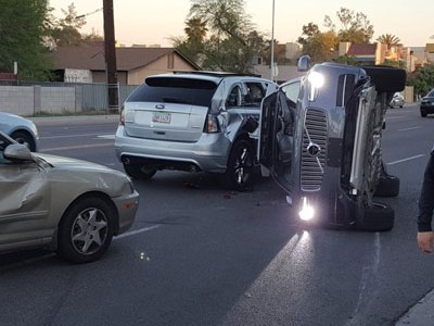 Xe tự lái của Uber bị tai nạn khi thử nghiệm