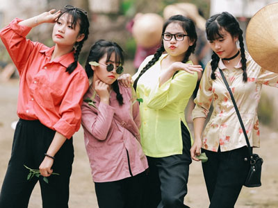 Kỷ yếu thời bao cấp của teen Nghệ An