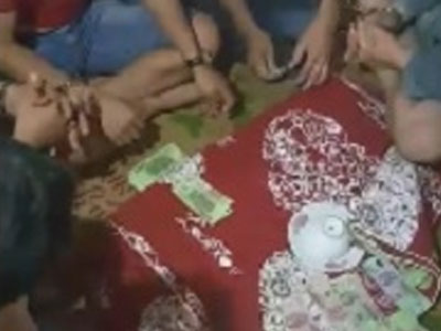 Hóa trang thành con bạc "khát nước", "cất vó" sới bạc khủng