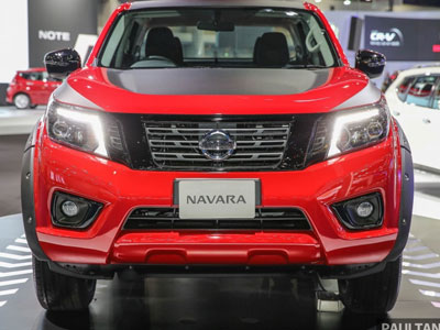 Nissan NP300 Navara Black Edition cực ngầu ra mắt tại Thái Lan