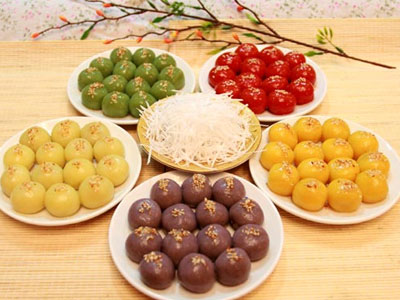 Vì sao Tết Hàn thực lại cúng bánh trôi, bánh chay?