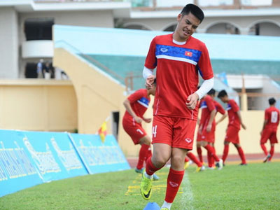 HLV Lê Thụy Hải: "Nhiều cầu thủ Việt kiều không biết đá bóng"