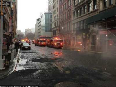 Nổ lớn rung chuyển New York đúng giờ cao điểm