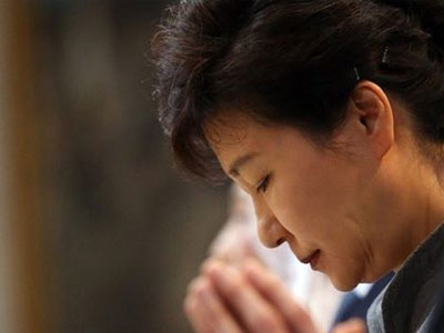 Video: Cuộc đời thăng trầm của bà Park Geun Hye