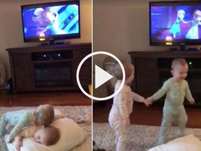 Clip cặp sinh đôi diễn sâu "đốn tim" hàng triệu người
