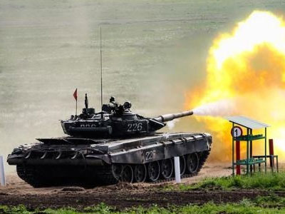 Tăng Nga đỏ lửa cho vòng loại Tank Biathlon 2017