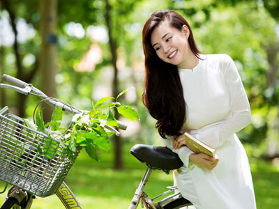 Dự báo thời tiết hôm nay (4.4): Hà Nội có mưa vài nơi, trưa chiều trời nắng