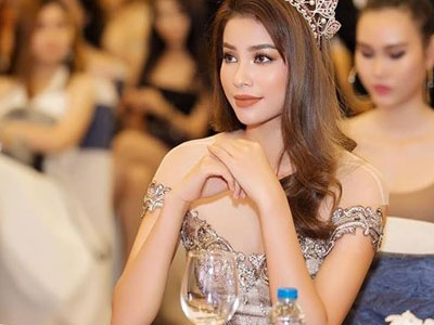 Hoa hậu Phạm Hương phát hành single đầu tay