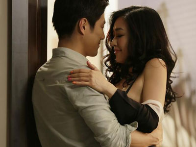 Sau 1 đêm bên nhau, tôi sợ hãi đưa vợ anh cả đống tiền để mong thoát thân