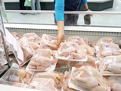 Đùi gà Mỹ nhập về Việt Nam chỉ 15.500 đồng một kg