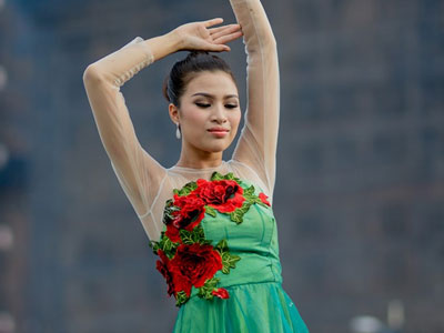 Nguyễn Thị Thành đạt top 10 Hoa hậu Tài năng dù đi thi chui