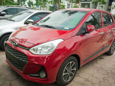 Hyundai Grand i10 2017 lăn bánh tại Hà Nội