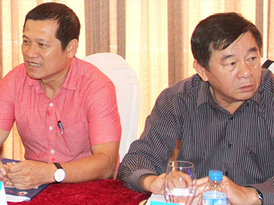 "Chưa có ý định thuê trọng tài ngoại"