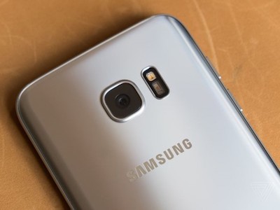 Nhờ Galaxy S8, S7 edge trở thành chiếc điện thoại đáng mua nhất