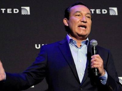 CEO United Airlines - từ cứu tinh công ty đến vị lãnh đạo "xấu xí"
