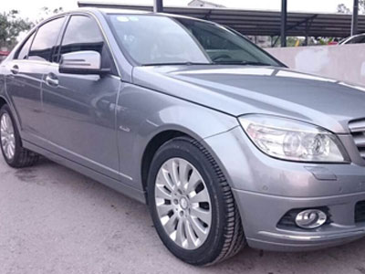 Mercedes C200 đời 2008 giá bằng Kia Morning mới