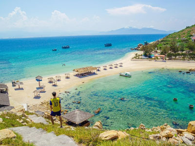 Những con đường xuyên biển tuyệt đẹp ở Việt Nam