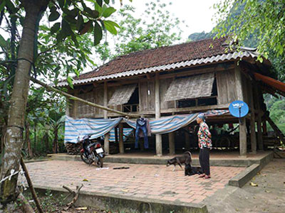 Cha mẹ không biết con 13 tuổi mang bầu suốt 9 tháng