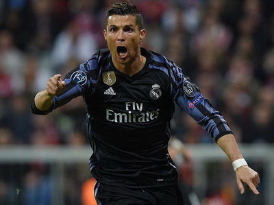 Ronaldo nói gì khi lập kỷ lục ghi bàn vô tiền khoáng hậu?
