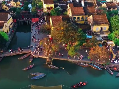 Suốt ngày đi Thái, Hàn, bạn có đang bỏ lỡ một Việt Nam đẹp như trong clip?