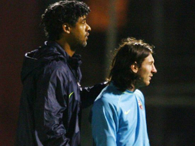 Frank Rijkaard nộp đơn xin dẫn dắt tuyển Thái Lan