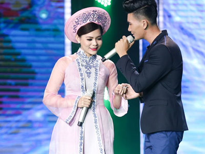 Hot boy 1m8 của Quang Lê "đối đầu" tận 2 lần tại "Thần tượng Bolero"