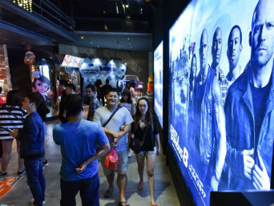 Rạp chiếu phim Hà Nội cháy vé các suất chiếu "Fast & Furious 8"