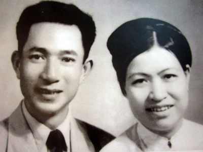 Chuyện chưa kể về vợ chồng tỷ phú hiến hơn 5000 lượng vàng