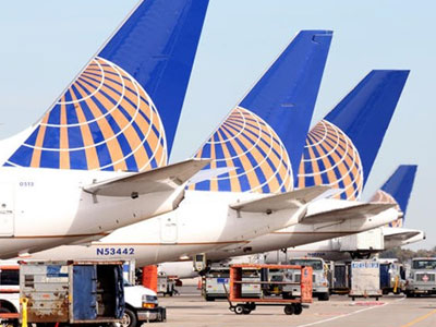 United thay đổi chính sách sau bê bối bác sĩ David Dao