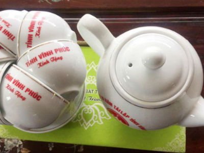 Thanh tra vụ chi hơn 54 tỉ đồng mua ấm chén làm quà