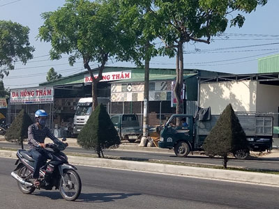 Hàng loạt nhà xưởng không phép "mọc" trên đất quốc phòng ở Đà Nẵng