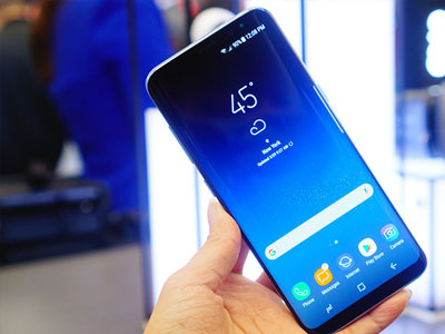 Nếu tin đồn về iPhone 8 là đúng, Samsung có lý do để lo lắng