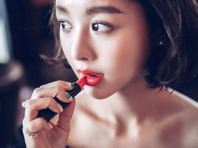 Thực hư những cách thử chì trong son môi mà các chị em đang truyền tai nhau