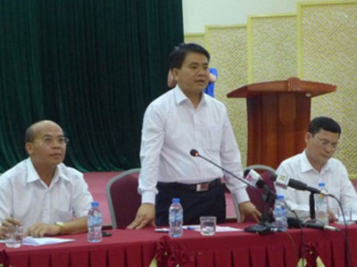 Chủ tịch Chung: "Bà con băn khoăn công an ban đêm có tấn công giải cứu con tin không? Bà con phải có lòng tin..."