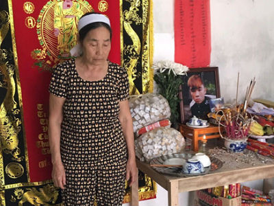 Mẹ già ngã quỵ vì con tử nạn tại Đài Loan chưa tìm thấy xác