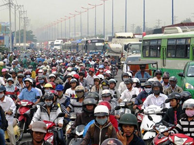 Cấm xe máy: TP.HCM hiện đại, người nghèo hưởng lợi