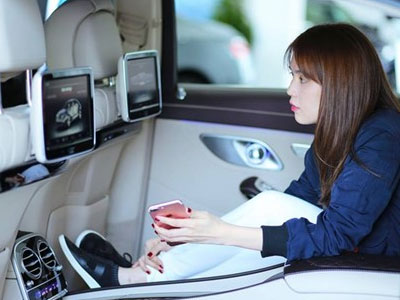Ngọc Trinh tậu xe siêu sang Mercedes-Maybach S500 giá 11 tỷ Đồng