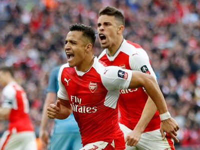 Arsenal 2-1 Man City: Trận lớn, Sanchez vẫn là ngôi sao. Man City bây giờ phải giữ được top 4