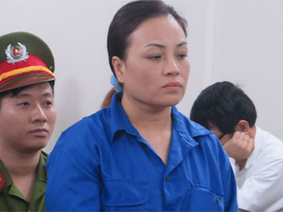 Người đàn bà cầm đầu đường dây buôn nghìn bánh heroin