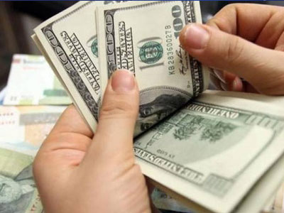 Tỷ giá trung tâm cao kỷ lục, đẩy giá trần USD lên 23.009 đồng