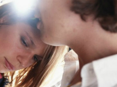Chồng khiến cấp dưới có bầu sau vài tháng làm việc chung