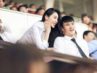 Công Vinh lương bao nhiêu ở CLB TP.HCM?