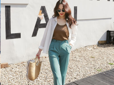 Diện đồ trơn màu đúng cách để tạo nên set đồ không nhạt nhẽo như các nàng vẫn tưởng