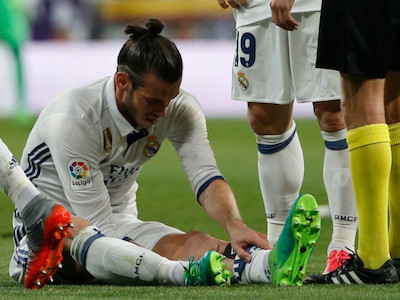 Gareth Bale hủy hoại sự nghiệp vì "đôi chân pha lê"