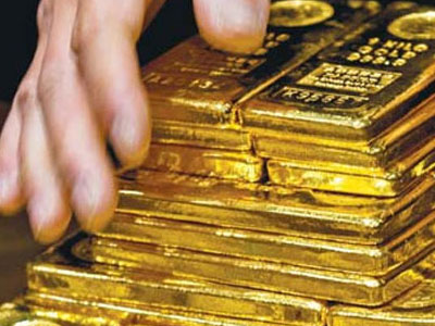 Giá vàng hôm nay 25/4: Tụt giảm bất ngờ, xuyên thủng đáy