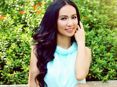 MC Huyền Ny: "Nhiều người nói tôi bỏ chồng con ở nước ngoài về Việt Nam vì ham nổi tiếng"