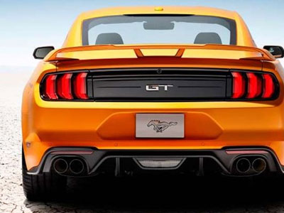 Ford Mustang – xe thể thao bán chạy nhất thế giới năm 2016