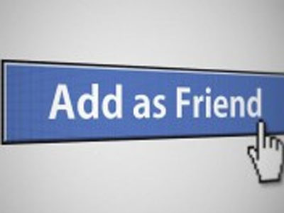 Khổ sở vì "sống chung với mẹ... người yêu trên facebook"