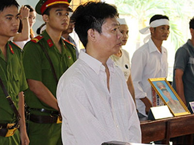 Người đàn ông giết cựu sĩ quan quân đội vì bị đòi nợ